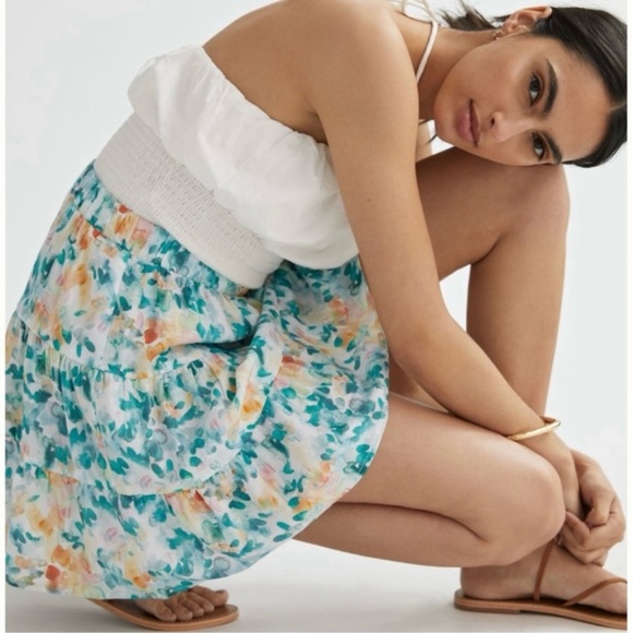 ANTHROPOLOGIE Cloth & Stone Watercolor Floral Mini Skirt Size S - Picture 2 of 8
